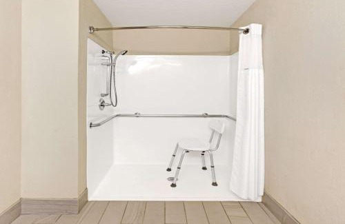 El Reno Hotel | Quality Inn El Reno