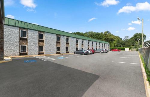 Lupton City Hotel | Quality Inn Hixson-Chattanooga