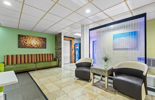 Lupton City Hotel | Quality Inn Hixson - Chattanooga
