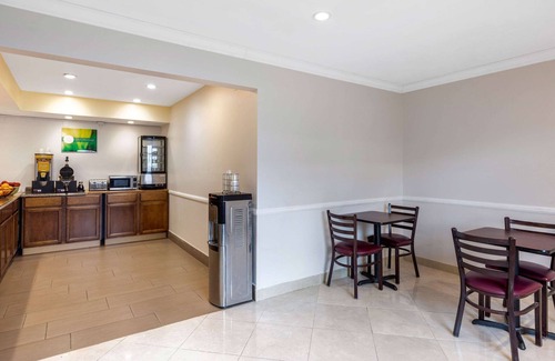 Lomita Hotel | Quality Inn Lomita - Los Angeles South Bay