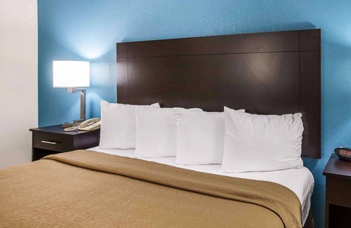 Macon Hotel | Quality Inn Macon West