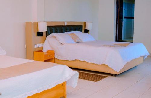 Nyanza Bed & Breakfast | Quality Inn Motel