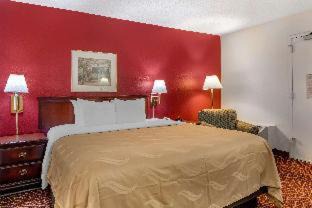 Northlake Hotel | Quality Inn Northlake