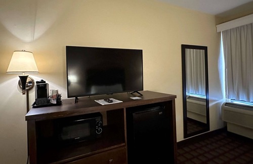 Perryville Hotel | Quality Inn Perryville I-55