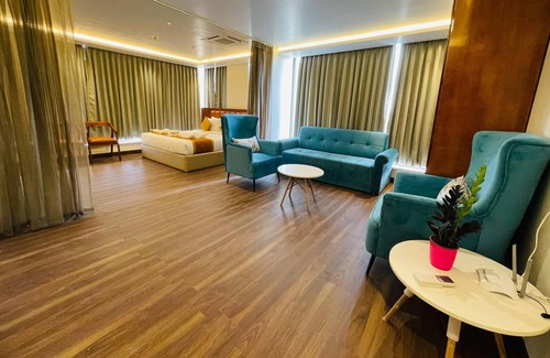 Sadahalli Hotel | Quality Inn Rockwell Grand, Bangalore