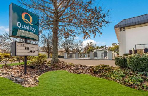 Aiken Hotel | Quality Inn & Suites Aiken South