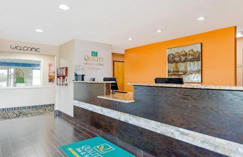 Brandenburg Hotel | Quality Inn & Suites Brandenburg - Fort Knox