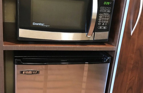 Caldwell Hotel | Quality Inn & Suites Caldwell I-77