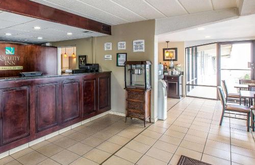 Easley Hotel | Quality Inn & Suites Easley - Greenville