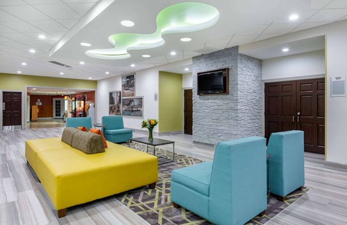 Palatka Hotel | Quality Inn & Suites Palatka Riverfront