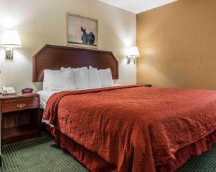 Stockbridge Hotel | Quality Inn & Suites Stockbridge Atlanta South I-75