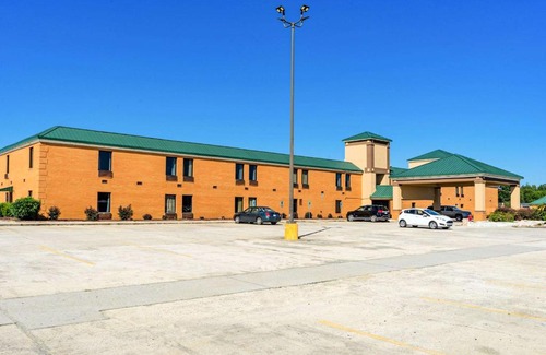 Whiteville Hotel | Quality Inn Whiteville North