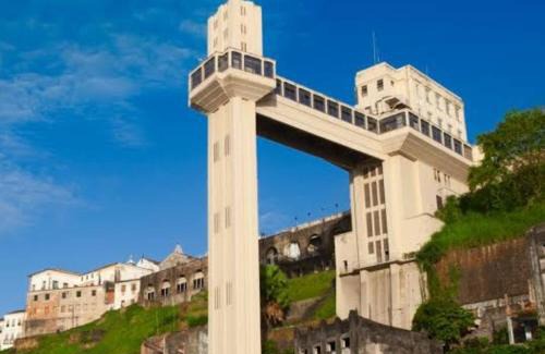 Nazare House | Quarto Casal Térreo perto Pelourinho