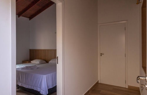 Pontal da Cruz Bed & Breakfast | Quarto com Wi-Fi, ar-condicionado e a 300m do mar