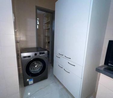 Centro Apartment | Quarto e sala 100 mts da praia