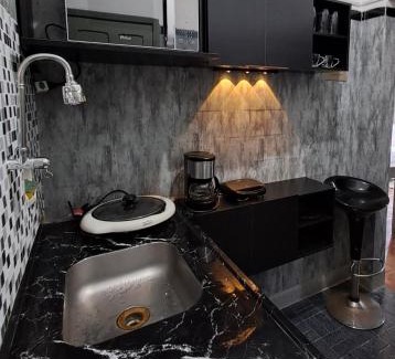 Duque de Caxias House | Quarto econômico 25 de agosto