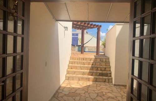 Ouro Fino House | Quarto em casa c/piscina