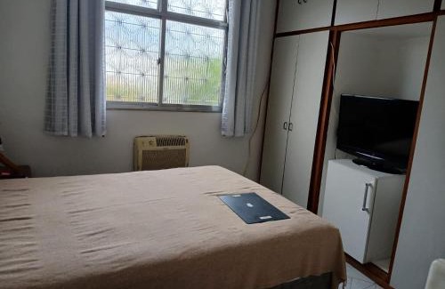 Todos os Santos House | Quartos Prox Engenhão e Norte Shopping