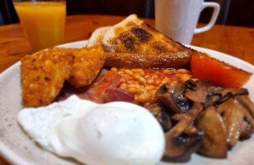 Queenborough Bed & Breakfast | Queen Phillippa