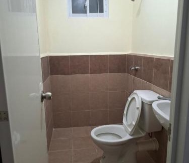 Sasa Apartment | Queen's Place Arezzo Davao