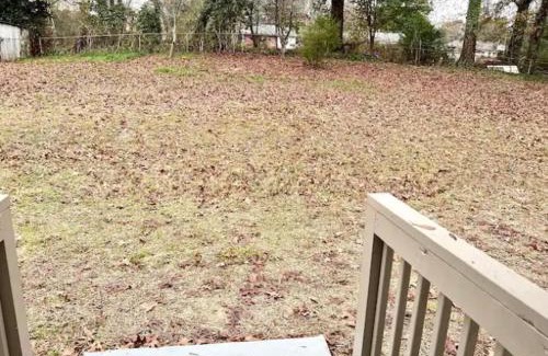 Forest Park House | Queen Suite with 24hr Indoor Hot Tub with Wifi Room 3