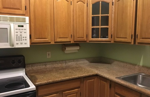 Lucaya Apartment | Quiant, quiet apartment near to the beach, and shopping with FREE bicycles