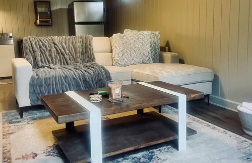 Raleigh Apartment | Quiet 1 bedroom Apt. Suite with a private entrance near downtown Raleigh