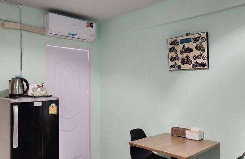 Lat Yao Apartment | Quiet and Cozy Apartment 2 with Free WiFi