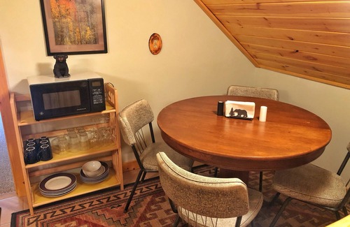 Island Park Cabin | Quiet and clean cabin near Yellowstone National Park