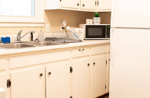 Guntersville House | Quiet and Relaxing Neighborhood Great Location for Fun at Guntersville Lake