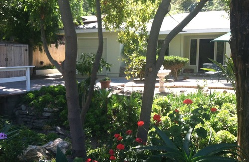 Mystic Hills House | Quiet And Relaxing, Walk/bike To Beach, Village And Festivals