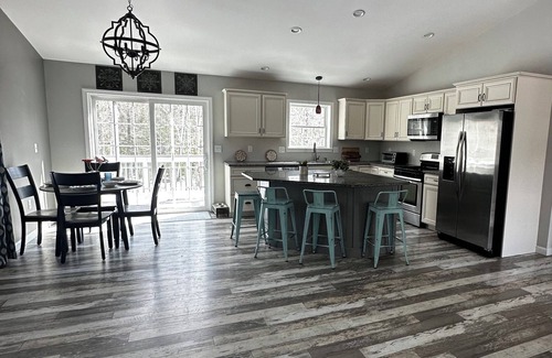 Glenburn House | Quiet, Convenient Home Minutes from Bangor & Campuses