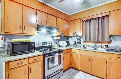 Sumter County House | Quiet & Cozy Rembert Home ~ 9 Mi to Air Force Base