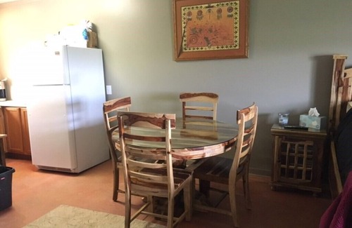 Fort Smith Apartment | Quiet hideout in Ft. Smith, MT