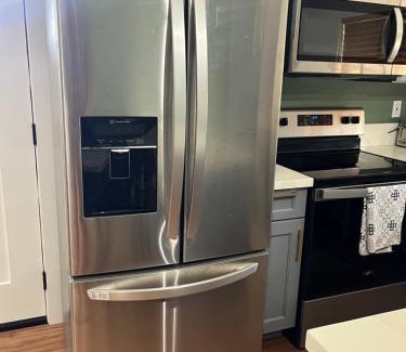 Hauula House | Quiet home near the coast