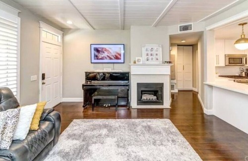 La Habra Condo | Quiet private place