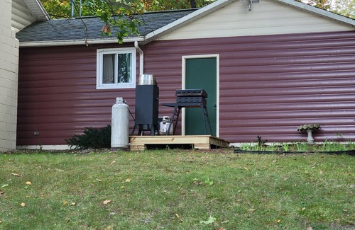 Atlanta House | Quiet, relaxing,beautiful riverside home located on Thunderbay River