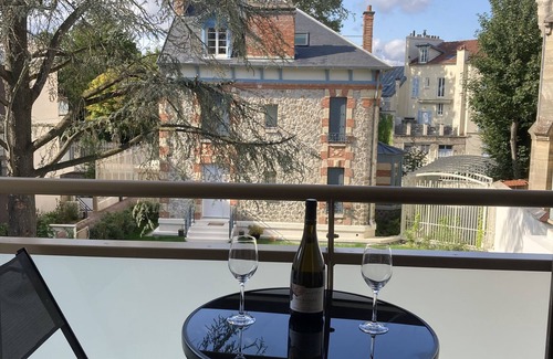 Saint-Germain-en-Laye Apartment | Quiet & safety flat, closed to Paris
