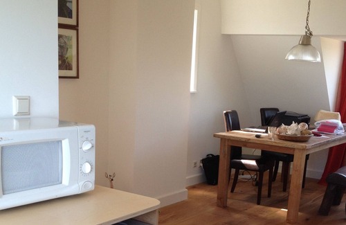 Amsterdam North Apartment | quiet studio on the IJsselmeer