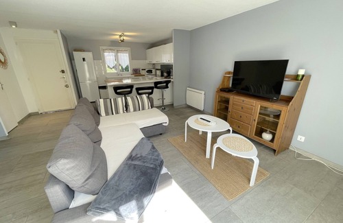 Le Pradet House | Quiet villa with large terrace close to the Garonne beach
