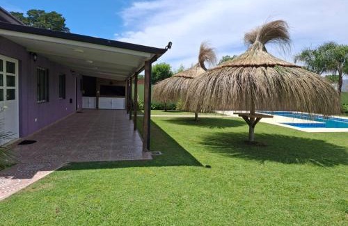 Empalme Lobos House | Quinta TRI-VAL