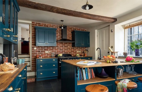 Torrington House | Quirky historic townhouse with stunning views of the surrounding scenery