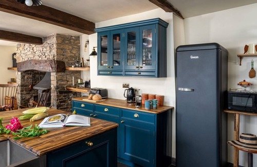 Torrington House | Quirky historic townhouse with stunning views of the surrounding scenery