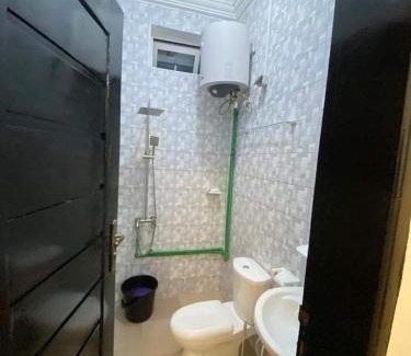 Abomey-Calavi Apartment | Résidence ILEWA proche mer avec Terrasse Fidjrosse Cotonou