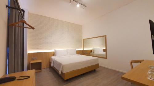 Mampang Prapatan Hotel | Ra Inn Kemang