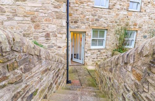 Wolsingham House | Raby Cottage