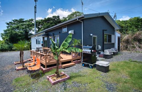 Anbo House | racine(ラシーヌ)【一棟貸切別荘】縄文杉・飲食店へアクセス利便な安房エリア／BBQ利用可能！