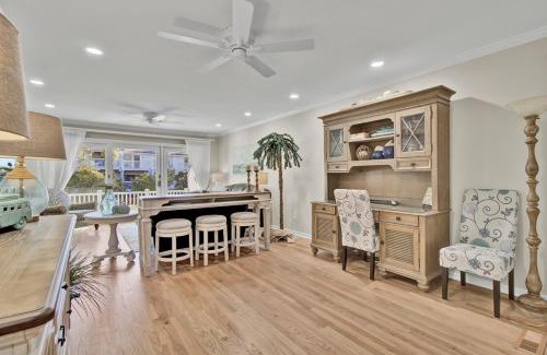 Twin Oaks House | Racquet Club 6 by Wild Dunes, in Resort Core