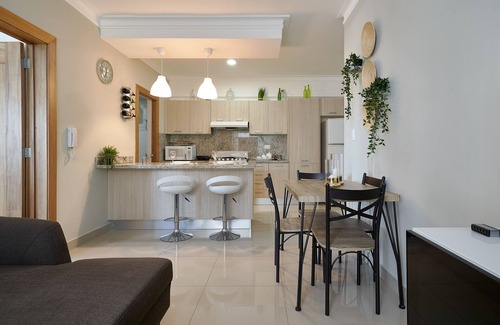 Downtown Santo Domingo Apartment | Ralp Santo Domingo apartment with pool and gym