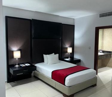 Evaristo Morales Hotel | Ramada by Wyndham Princess Santo Domingo